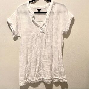 VERSONA  Women's White Short Sleeve Top Size XS